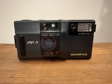 Olympus AF-1 Zuiko 35mm f/2.8