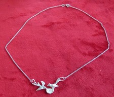 Collier 925 Sterlingsilber  zwei Schwalben mit Nest