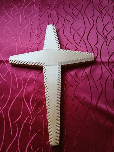 Modernes holzkreuz massiv - modernes,