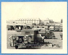 Foto, Rußland, deutsche Wehrmachtsfahrzeuge in Brest-Litowsk, um 1942 !!!