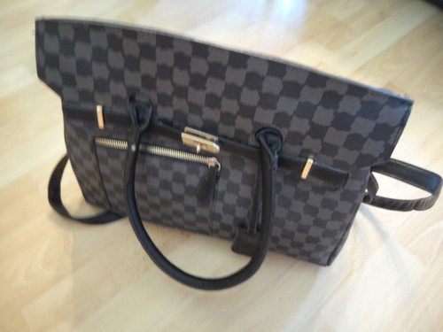 Schicke handtasche aus italien - aus,