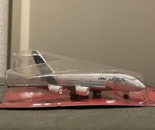 Flugzeug Majorette Airbus A380-800 Neu In Der Box 12 Cm