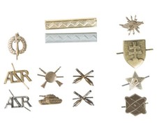 CZ Army ABZEICHEN SORTIMENT (100 STCK.) NEUW.Military  gebr 