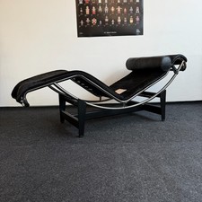 Cassina LC4 Liege - Chaiselongue - Kuhfell schwarz - Klassiker - Neuwertig!