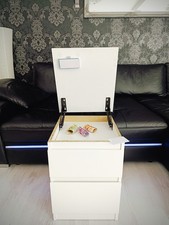 Nachttisch Ikea mit Geheimfach