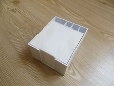 Zettelbox, Zettelklotz Zettelhalter mit Stiftefach (gefüllt)