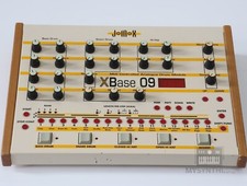Jomox XBASE 09 - Analoger Drumcomputer + 1 Jahr Gewährleistung