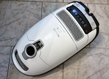 Miele S8340 Bodenstaubsauger Grundgerät mit 1200 Watt -Top zustand