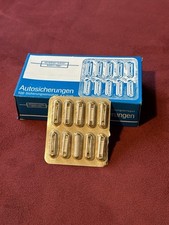 10 Stück alte Auto Sicherungen 6x25 8A Oldtimer NOS Keramik / Messingleiter