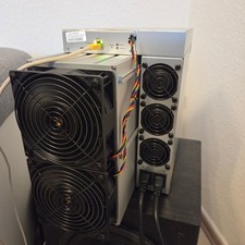Bitmain Antminer S19 (82 TH/s), gebraucht in OVP
