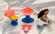 Barbie Shelly o. Kelly & Badezimmer, Wc ,Waschbecken, Toilette Simba Hund Möbel