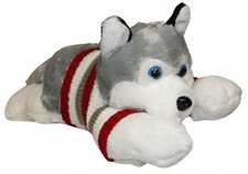Plüschtier Husky im Pullover