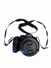 Panasonic Lumix DMC-FZ300, Kamera plus Extras 