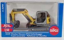 Siku-3559-Wacker Neuson Bagger ET65 Kettenbagger mit Tieflöffel-1:50