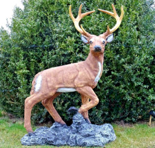 XXL HIRSCH AUF FELSEN 115 cm