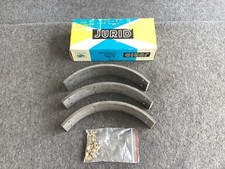 Ford Taunus12M/P4 Bremsbeläge,vorne Trommelbremse 3 Stk.v. Jurid mit Nieten NOS