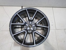 17 ON TESLA MODELL 3