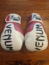 Venum Amazonien Boxhandschuhe 10oz , Rot