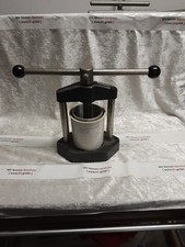 Tinkturenpresse,Spindelpresse Ohne ABLAUFSCHALE  0,5L