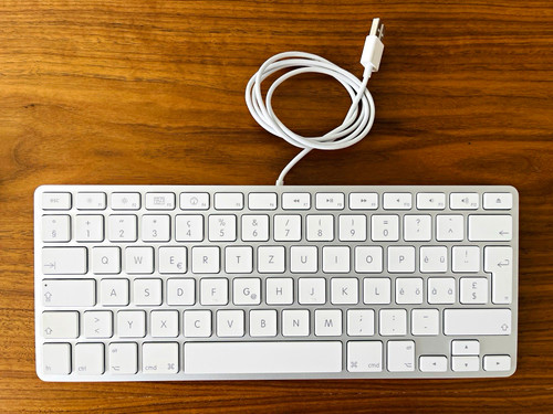 Apple magic keyboard - magic,