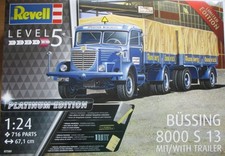 REVELL® 07580 1:24 BÜSSING