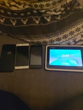 Handy Smartphone und Tablet Konvolut Ohne Ladegeräte an Bastler