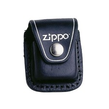 Feuerzeugtasche Zippo aus