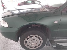 Audi A4 B5 original Kotflügel vorn links LZ6L Kaktusgrünmetallic Facelift BJ1999