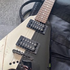 DEEN GUITARS / E-Gitarre mit