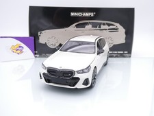 Minichamps 110023601 # BMW i5
