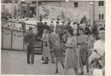 Foto AK Personen auf der