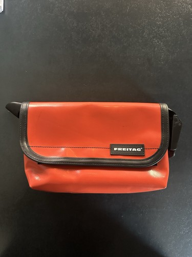 Freitag f41 messenger bag red - messenger,