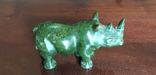 Nashorn Figur aus Naturstein -
