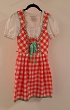 Dirndl in den klassischen