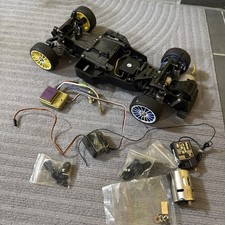 Tamiya FF-01 RC Auto 1/10 Frontantrieb selten mit Zubehör