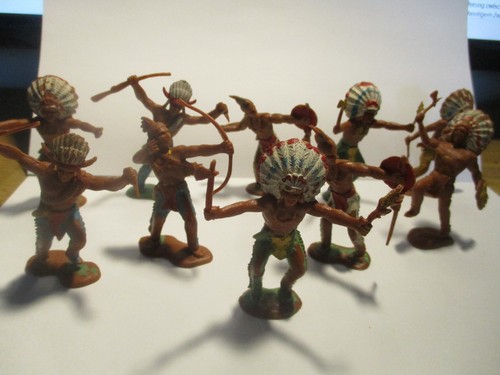 Vintage crescent toy - x,