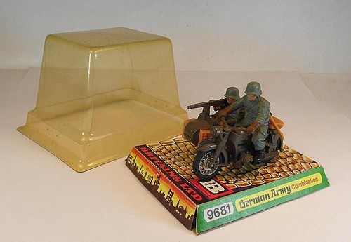 Britains 9681 german - 1/32,
