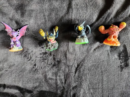 Skylanders set 4 figuren - skylanders,
