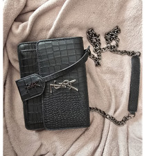 Schultertasche in Schwarz