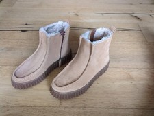 Clarks Wallabee Chelsea Boot