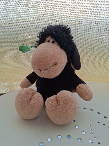 Nici schaf schwarz - schaf,