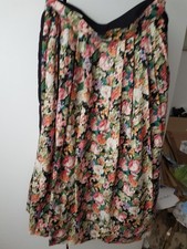 Trachtenrock Gr. 44 in lang, von Huber