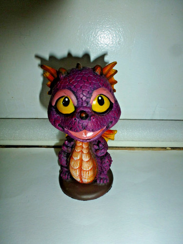 Wackelkopf figur lila drache - wackelkopf,