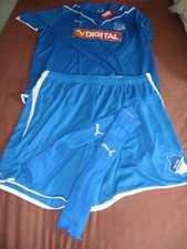 TSG 1899 Hoffenheim Trikot Satz 4 tlg. Gr. 176-Hose 164 sehr guter Zustand
