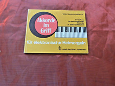 AKKORDE IM GRIFF für elektronische Heimorgeln Wolfgang Schneider