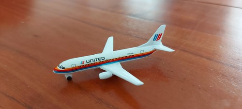 Flugzeugmodell boeing 737 - flugzeugmodell,