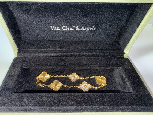 Van cleef arpels alhambra - cleef,