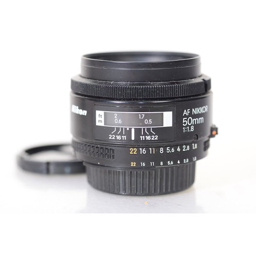 Nikon nikkor 50 japan - 1,8/50,