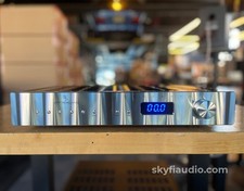 Jeff Rowland Concerto