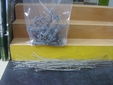 Oberleitungsmasten und - ho,